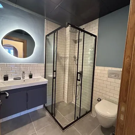 Apartment Avlu &